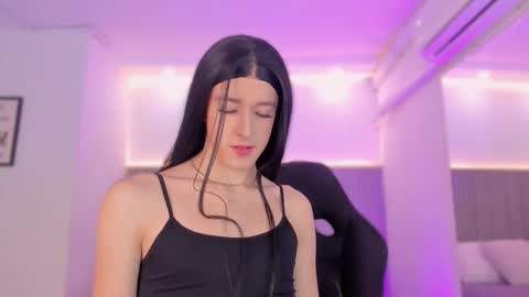 ash_valentine online show from March 13, 8:04 pm