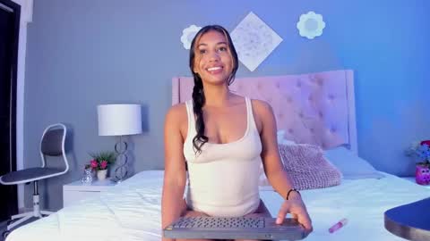 Snapshot of ashanty_malcom chatting on March 2, 2:32 pm ashanty_malcom online show from March 2, 2:32 pm