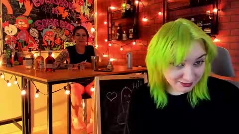 Snapshot of asheluck chatting on September 25, 2:37 am AshleyAshe online show from September 25, 2:37 am