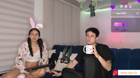 Snapshot of ashely_ryan24 chatting on October 8, 12:41 am Ashley And Ryan online show from October 8, 12:41 am