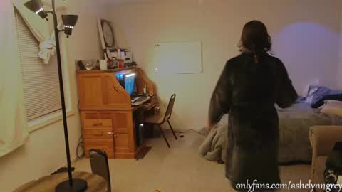 Ashelynn Grey online show from February 15, 8:54 am