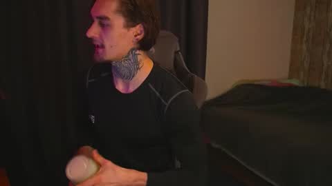 Jerk Machine online show from December 18, 3:45 am