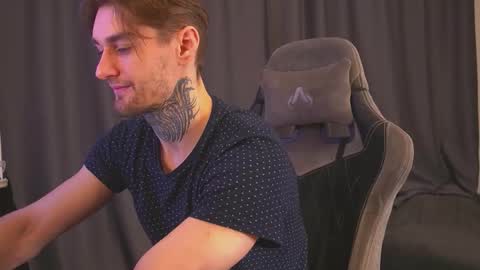 Jerk Machine online show from March 1, 11:12 am