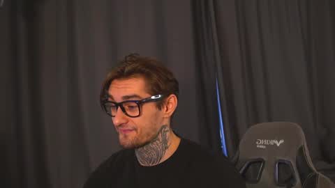 Jerk Machine online show from April 14, 1:28 pm