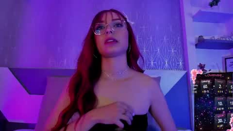 Snapshot of ashleey_vega chatting on June 11, 3:10 pm Ashleey Vega online show from June 11, 3:10 pm
