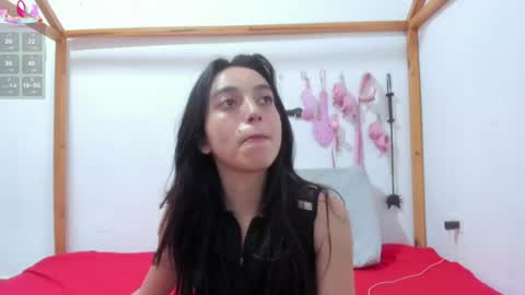 Snapshot of ashley_7777 chatting on July 17, 9:52 pm ashley_7777 online show from July 17, 9:52 pm