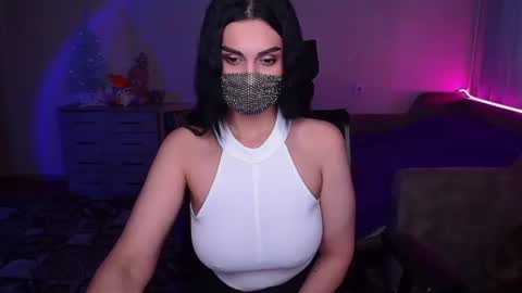 Snapshot of ashley__cooper__ chatting on January 8, 8:06 am   Yasmina   online show from January 8, 8:06 am