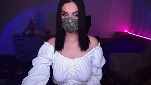 Snapshot of ashley__cooper__ chatting on January 21, 3:15 am   Yasmina   online show from January 21, 3:15 am