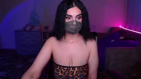 Snapshot of ashley__cooper__ chatting on January 29, 4:15 am   Yasmina   online show from January 29, 4:15 am