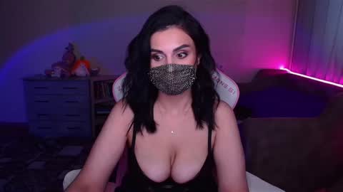 Snapshot of ashley__cooper__ chatting on February 22, 8:50 am   Yasmina   online show from February 22, 8:50 am