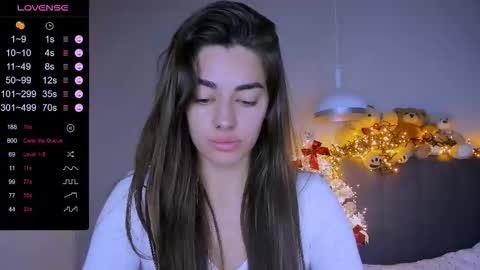 Ashley online show from December 16, 5:29 pm