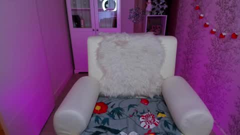 Snapshot of ashley__rous chatting on December 24, 1:49 am Ashley online show from December 24, 1:49 am