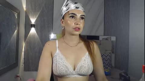ashley__tylor online show from September 11, 2:44 am