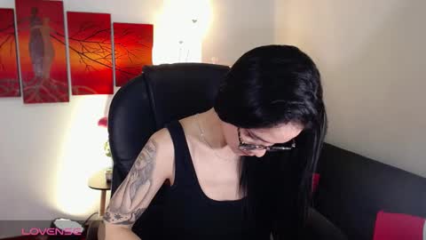 Snapshot of ashley_amoret94 chatting on September 25, 6:22 pm ashley_amoret94 online show from September 25, 6:22 pm