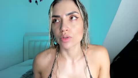 ashley_blair online show from January 2, 8:46 pm