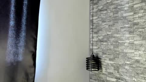 ASHLEY online show from April 7, 1:00 pm