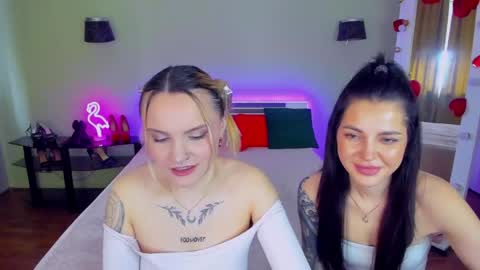 Snapshot of ashley_crashly chatting on May 14, 7:59 am Alina online show from May 14, 7:59 am