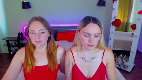 Snapshot of ashley_crashly chatting on July 7, 7:23 am Alina online show from July 7, 7:23 am