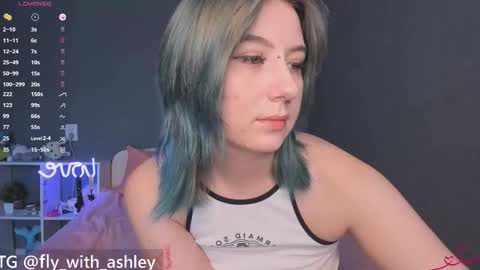 ashley_fly online show from November 23, 5:29 am