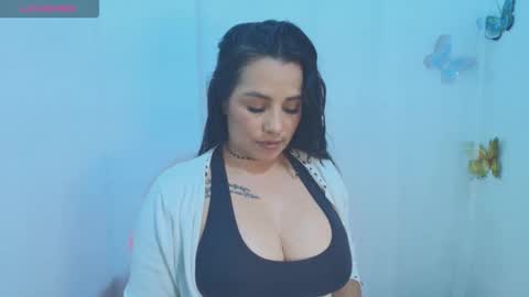 Snapshot of ashley_joyx_ chatting on June 11, 4:54 am ashley_joyx_ online show from June 11, 4:54 am