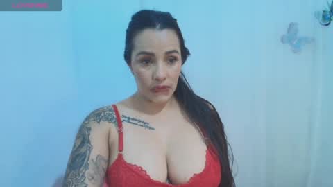 Snapshot of ashley_joyx_ chatting on June 22, 3:58 am ashley_joyx_ online show from June 22, 3:58 am