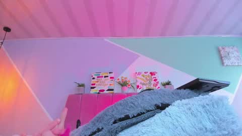 ASHLEY online show from December 30, 4:08 pm