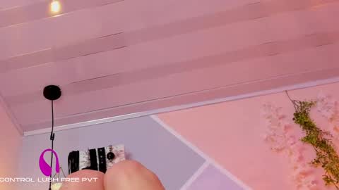 ASHLEY online show from February 27, 6:20 pm