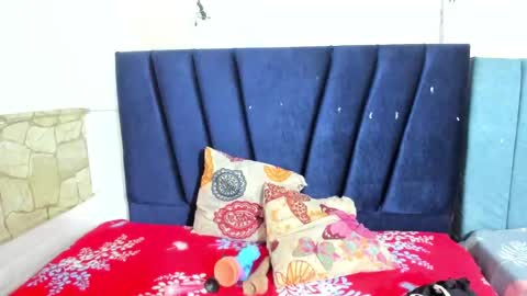 ashley online show from October 1, 11:38 am