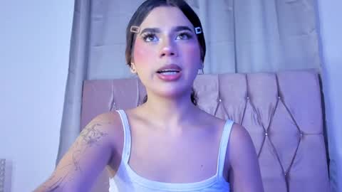 Snapshot of ashley_piinkk chatting on February 2, 4:59 am Ashley online show from February 2, 4:59 am