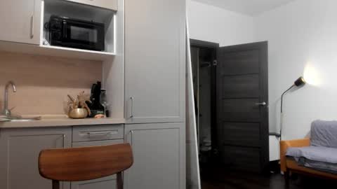 Snapshot of ashley_qtiee chatting on February 21, 10:44 pm Follow me for free hot content online show from February 21, 10:44 pm