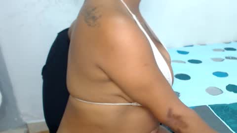 Ashley online show from September 18, 7:27 pm