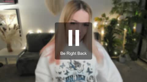 Snapshot of ashley_swan chatting on May 25, 7:09 pm Ashley next stream on Sunday online show from May 25, 7:09 pm