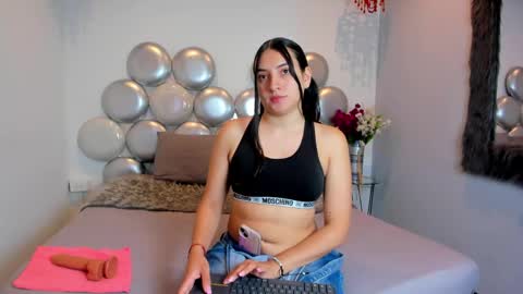 Snapshot of ashley_winterss chatting on May 13, 1:30 pm ASHLEY online show from May 13, 1:30 pm