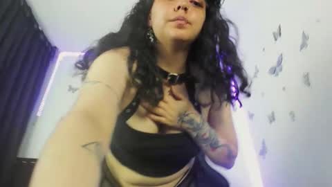 Ashley online show from December 17, 1:00 am