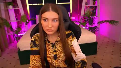 ashleybaee online show from October 23, 2:16 pm