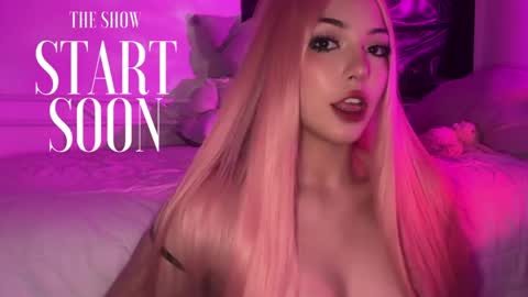 Snapshot of ashleycat9 chatting on May 26, 2:46 pm Ashlee Boox online show from May 26, 2:46 pm
