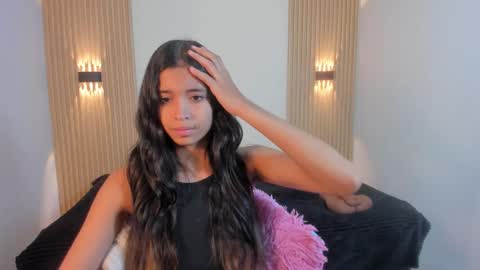 ashleycooper5 online show from January 11, 8:36 pm