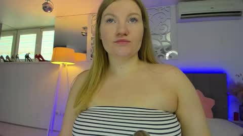 AshleyJonse online show from September 29, 4:50 am