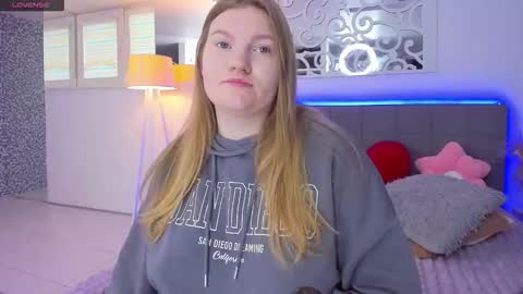 AshleyJonse online show from February 25, 6:12 am