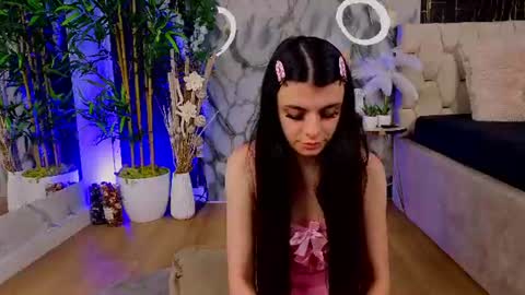 Snapshot of ashleykartter chatting on June 24, 7:13 pm Ashley online show from June 24, 7:13 pm