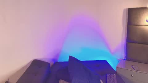 Snapshot of ashleymonroee__ chatting on June 26, 3:27 pm ASHLEY MONROE online show from June 26, 3:27 pm