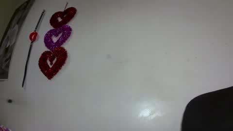 Snapshot of ashleyreyes_ chatting on April 16, 9:39 pm Ashley online show from April 16, 9:39 pm