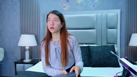 Snapshot of ashleyroberh chatting on January 17, 7:28 pm AshleyRoberh online show from January 17, 7:28 pm