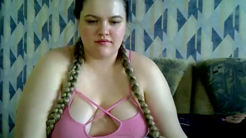 Snapshot of ashleyrosee_ chatting on February 6, 10:07 am Anite online show from February 6, 10:07 am