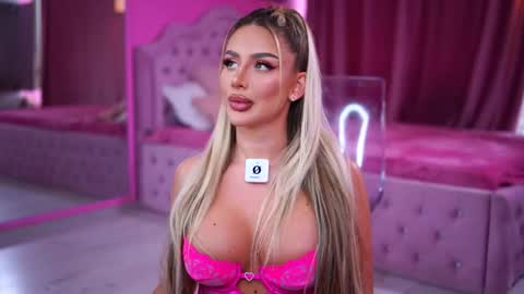 Ashley online show from December 3, 11:41 am