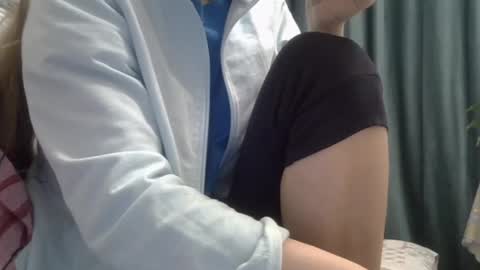 Ashley online show from February 15, 7:05 am