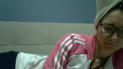 Ashley online show from June 1, 5:42 am