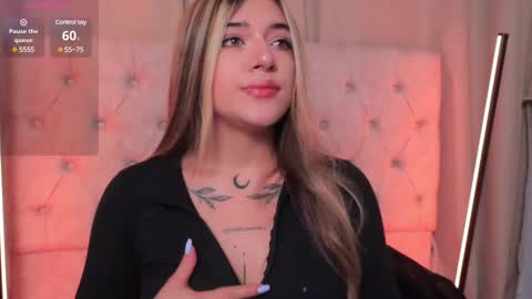 Ashley Lauren online show from February 17, 3:58 am