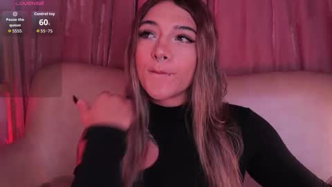 Ashley Lauren online show from January 16, 4:16 am