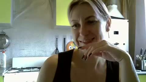 AshleyXHoney online show from September 17, 5:53 am